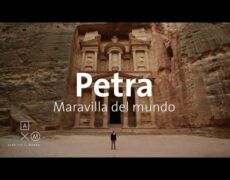 Descubre la emocionante escalada en roca en Petra: una aventura imprescindible en tu viaje a Jordania