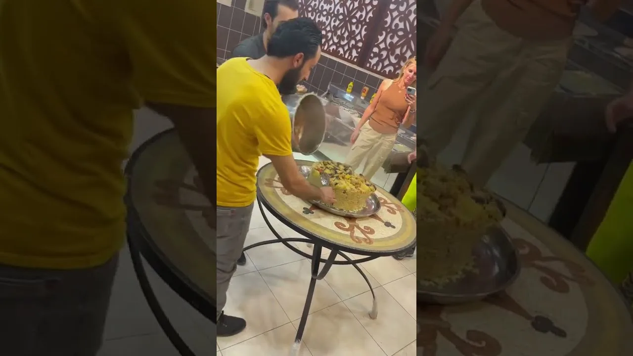 Descubre el auténtico sabor de la Maqluba, la deliciosa comida jordana que debes probar