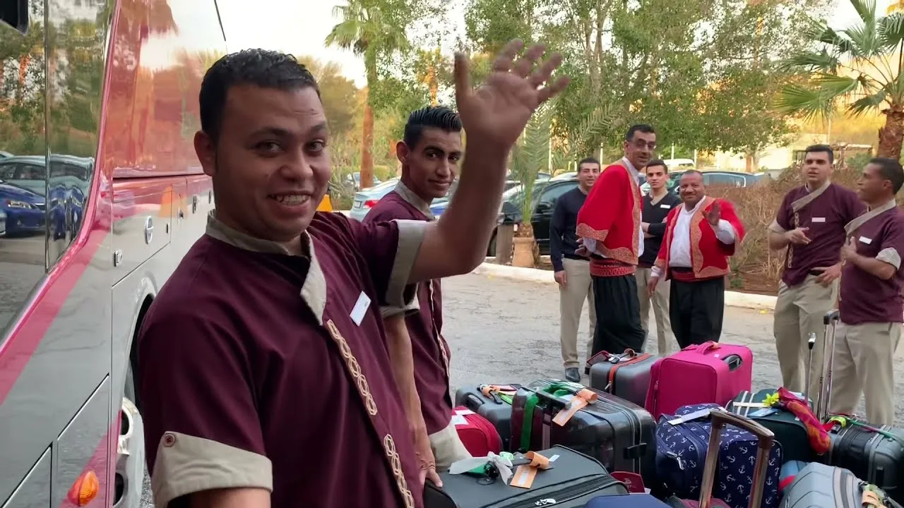 Descubre la belleza del Mar Muerto en Mövenpick Resort & Spa: tu próximo destino de turismo y relax en Jordania